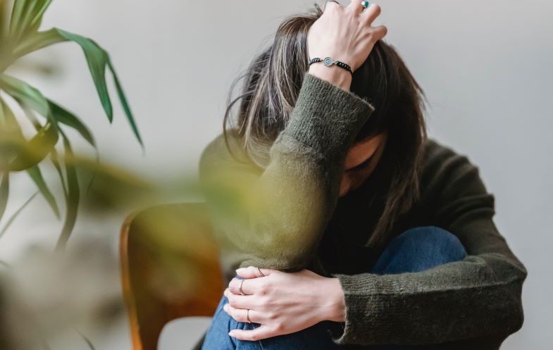 Girl in the throes of an anxiety crisis