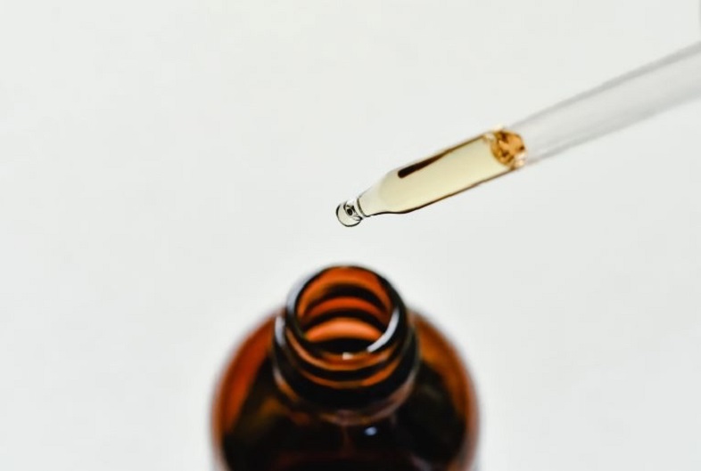 CBD pain-relieving oil