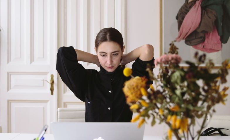Woman with concentration problems