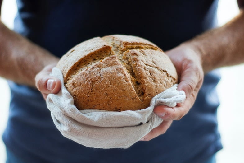 Recipe for bread with hemp flour