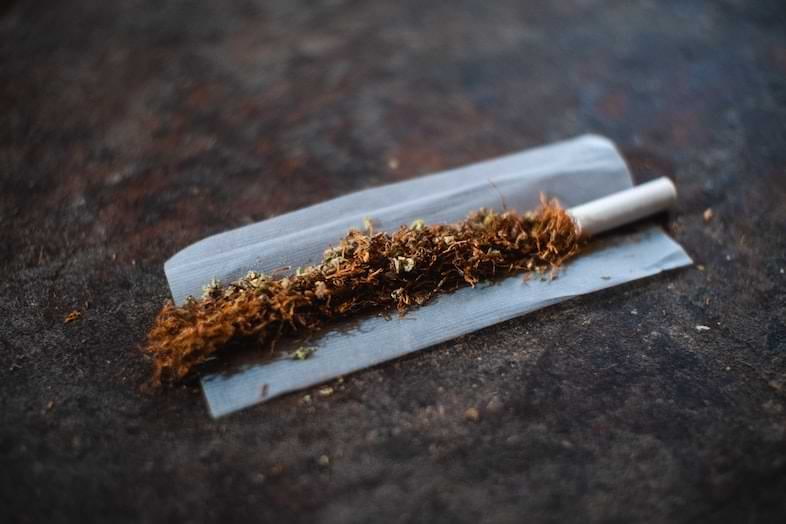 How to make hemp cigarettes