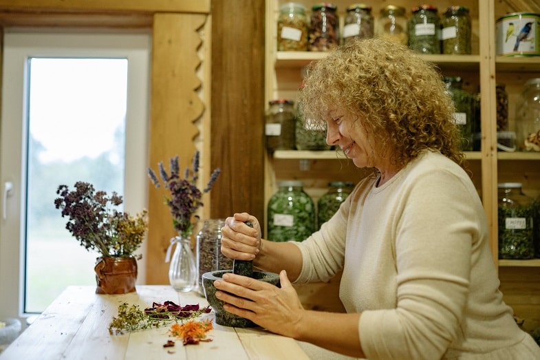 Herbal Blends: A Creative Alternative