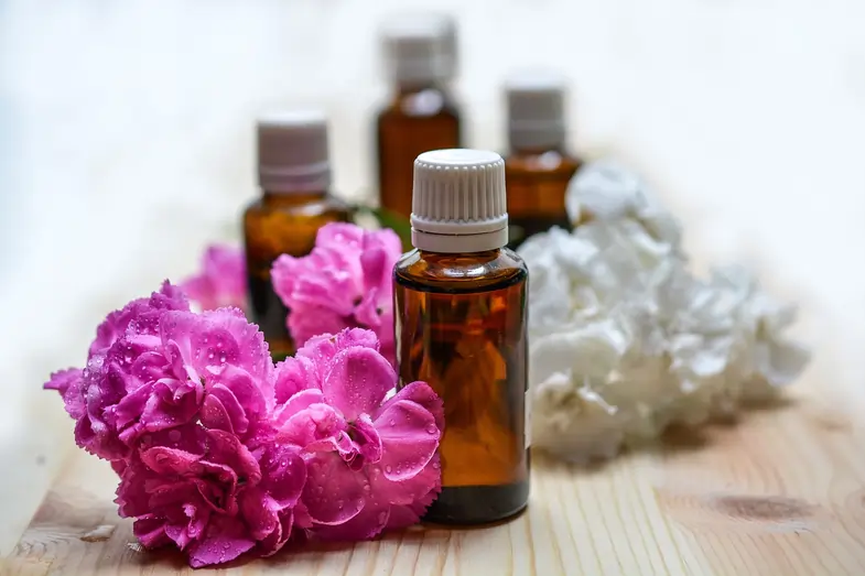 An evocative image of the idea of aromatherapy | Justbob